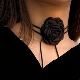 ست چوکر گل رز مشکی